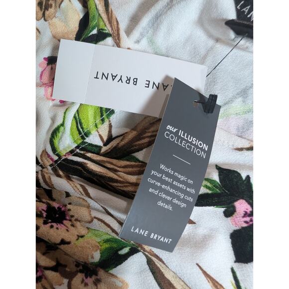 Lane Bryant Rayon Top Floral Women's Plus Size 18 20 1X Short Ruched Sleeve NWT - Picture 10 of 16